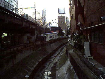 渋谷川と東急東横線