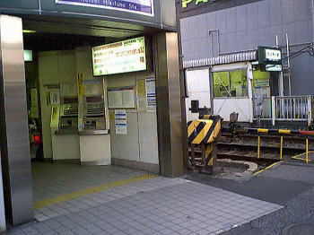京成曳舟駅（明治通り沿い）
